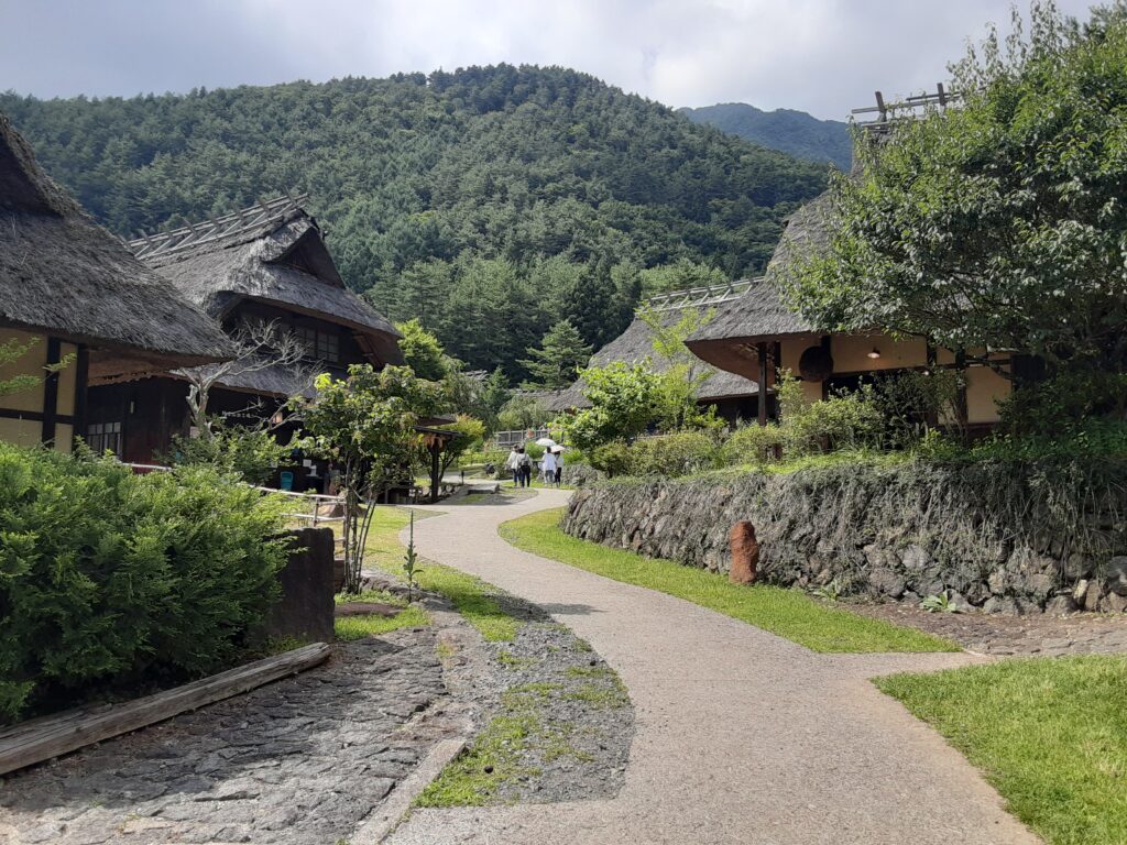 西湖いやしの里根場